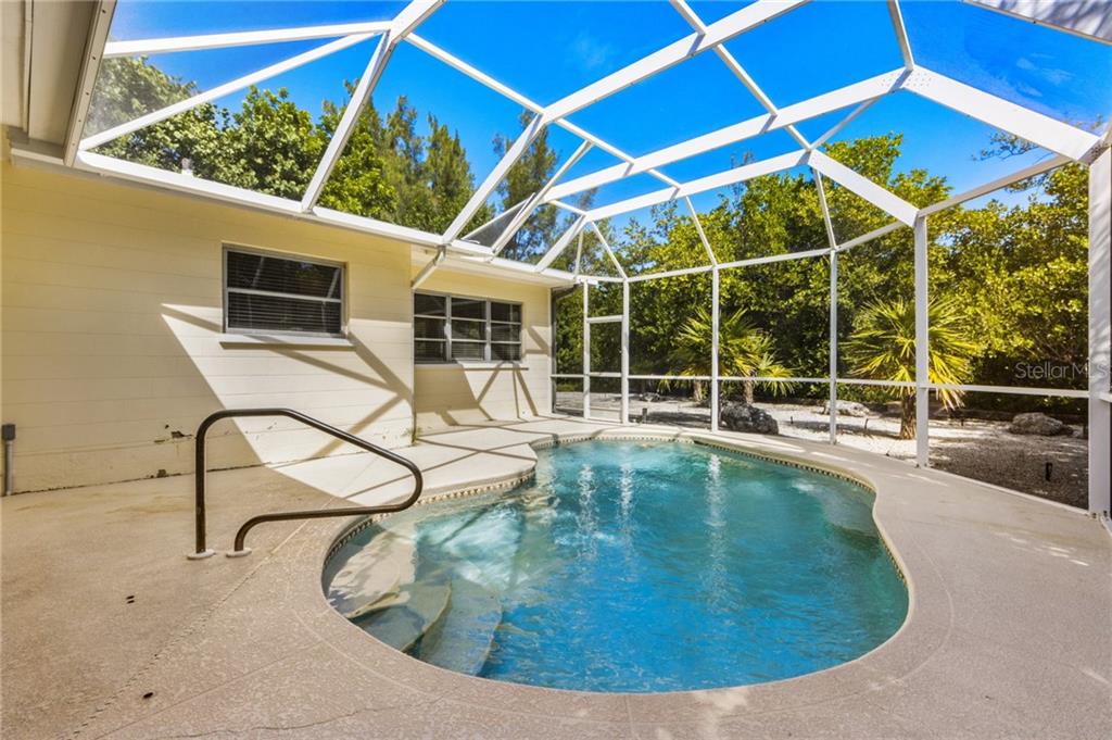 118 Hammock Road Anna Maria, FL 34216 - Photo 24 of 44 Gallery Image 24