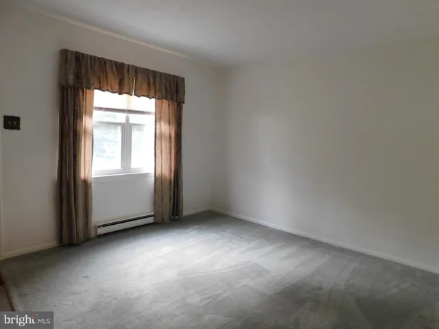 $1,550 | 205 Moore Drive, Berryville, VA 22611