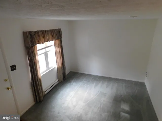 $1,550 | 205 Moore Drive, Berryville, VA 22611