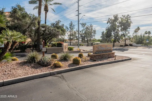 $1,895 | 5122 East Shea Boulevard, Unit 2059, Scottsdale, AZ 85254