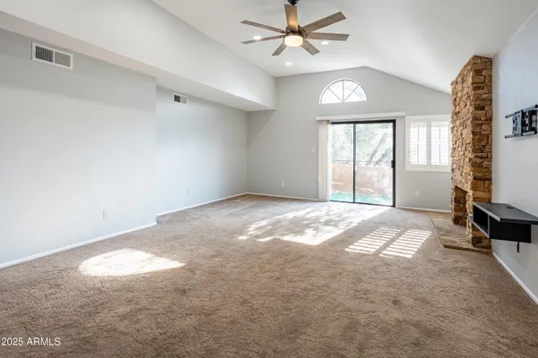 $1,895 | 5122 East Shea Boulevard, Unit 2059, Scottsdale, AZ 85254