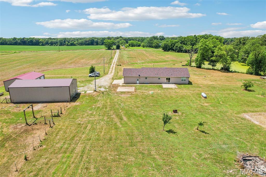1518 Old Ripley Road Sorento, IL 62086 - Photo 54 of 57