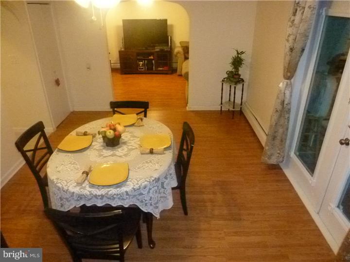 37 Gooseneck Road Levittown, PA 19057 - Photo 7 of 25 Dining Room