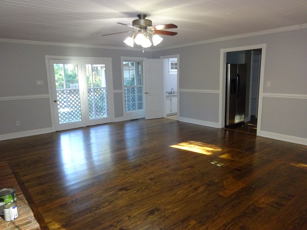 174 West E Smith Road Greenwood, SC 29649 - Photo 2 of 38 Gallery Image 2