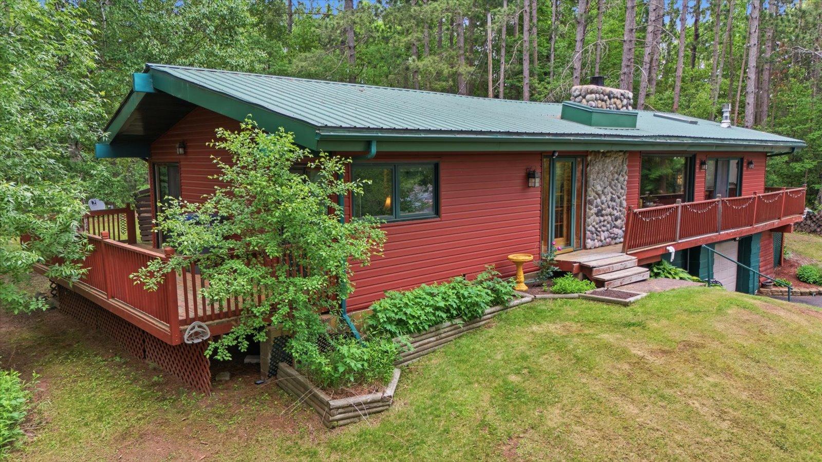 2016 Rice Lake Road Duluth, MN 55811 - Photo 5 of 47