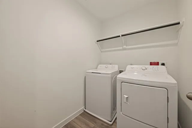 $2,400 | 2826 Lisburn Ter Lane, Houston, TX 77051