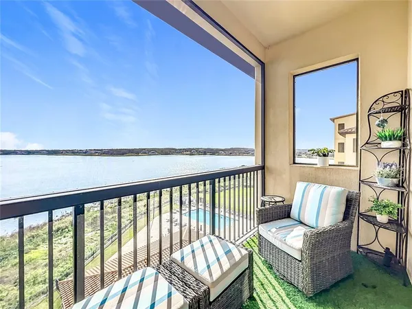 $470,000 | 16300 County Road 455, Unit 607, Montverde, FL 34756