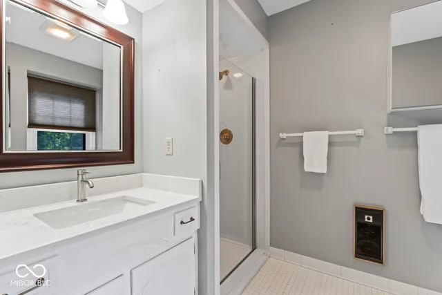 $415,000 | 7222 Hampstead Lane, Indianapolis, IN 46256