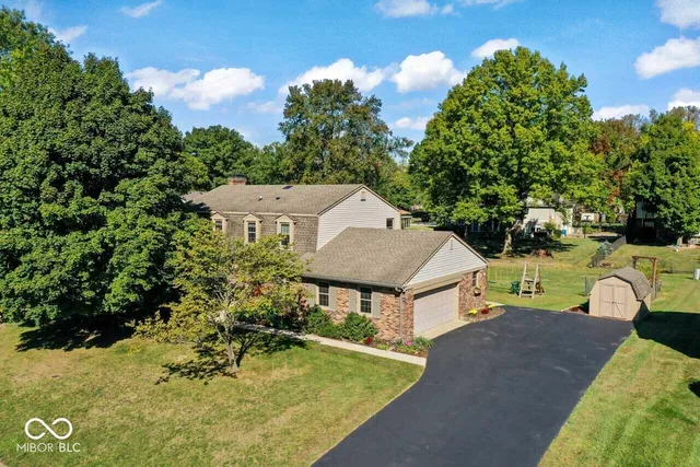 $415,000 | 7222 Hampstead Lane, Indianapolis, IN 46256