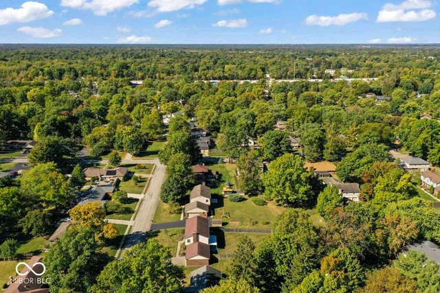 $415,000 | 7222 Hampstead Lane, Indianapolis, IN 46256