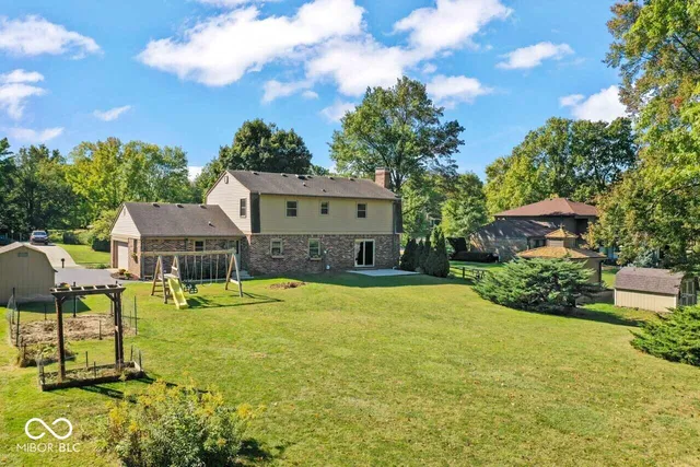 $415,000 | 7222 Hampstead Lane, Indianapolis, IN 46256