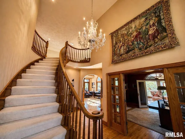 $699,900 | 11350 North Oak Trail Drive, Peoria, IL 61615