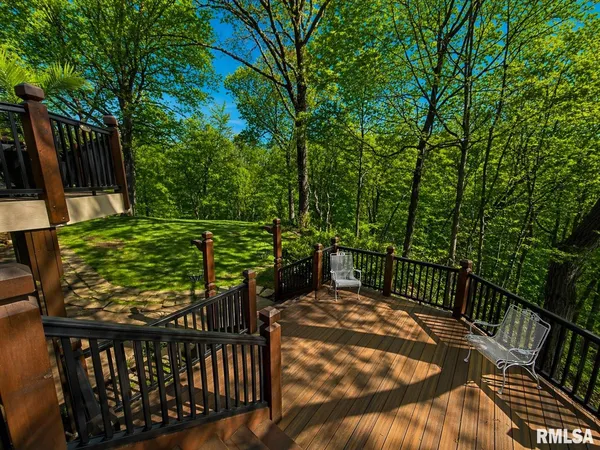 $699,900 | 11350 North Oak Trail Drive, Peoria, IL 61615