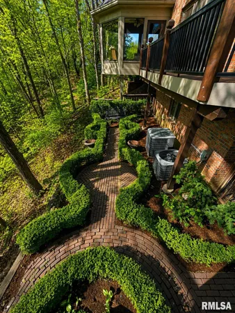 $699,900 | 11350 North Oak Trail Drive, Peoria, IL 61615