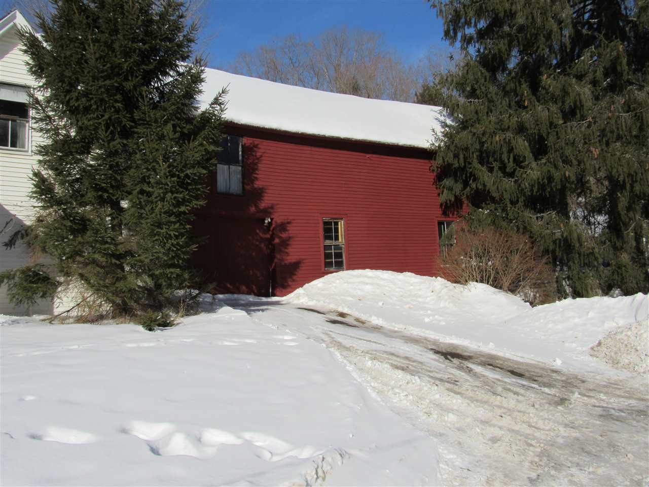 45 Main Street Londonderry, VT 05155 - Photo 4 of 33 Gallery Image 4