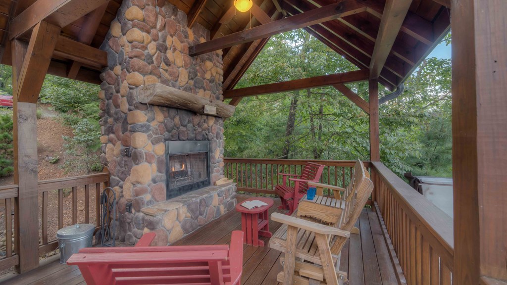 173 Sunrock Mountain Trail Blue Ridge, GA 30513 - Photo 24 of 51