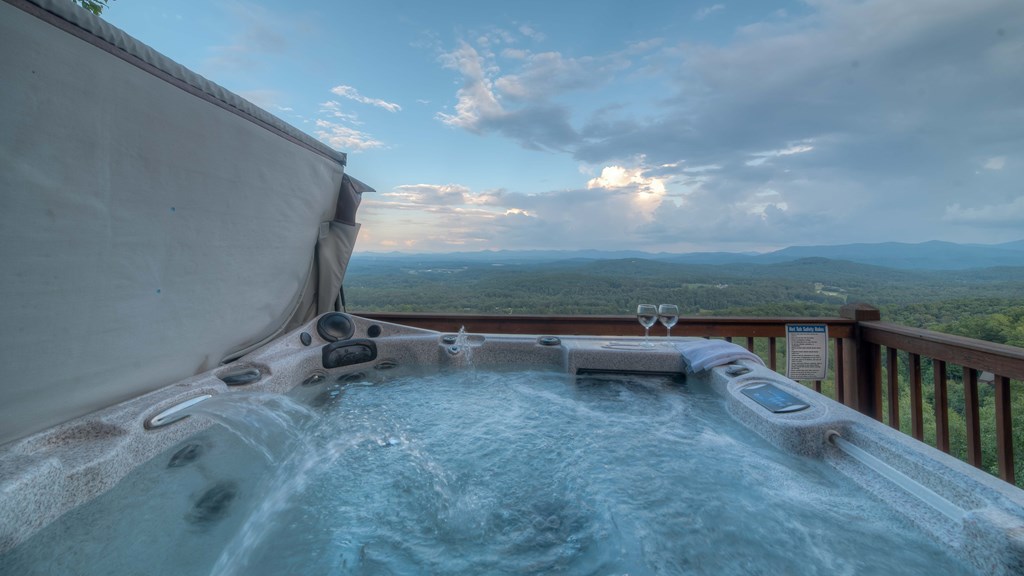 173 Sunrock Mountain Trail Blue Ridge, GA 30513 - Photo 3 of 51