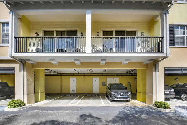 $5,200 | 3120 East Latitude Circle, Unit 307, Delray Beach, FL 33483