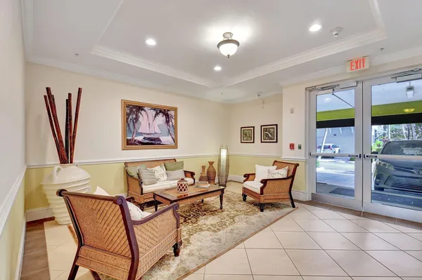 $5,200 | 3120 East Latitude Circle, Unit 307, Delray Beach, FL 33483