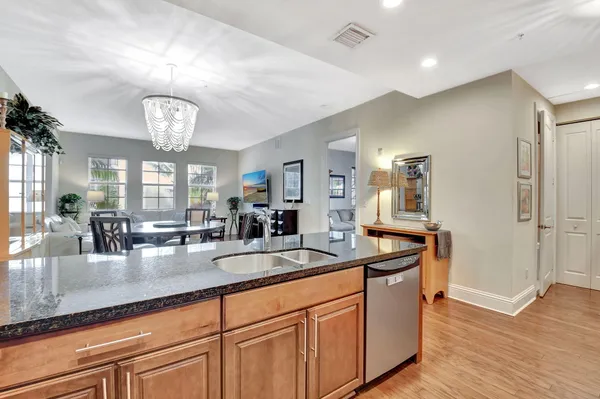 $5,200 | 3120 East Latitude Circle, Unit 307, Delray Beach, FL 33483