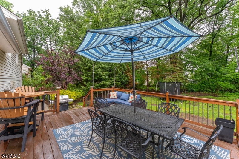 841 Colonial Arms Road Union, NJ 07083 - Photo 19 of 21