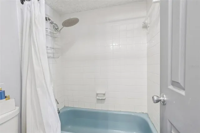 $549,000 | 1203 Beacon Hill Drive, Tampa, FL 33613