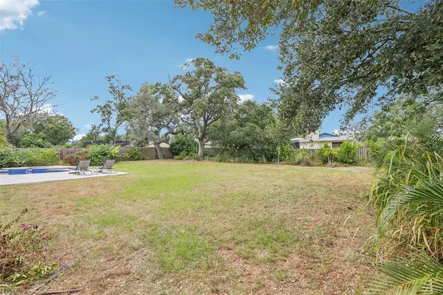 $549,000 | 1203 Beacon Hill Drive, Tampa, FL 33613