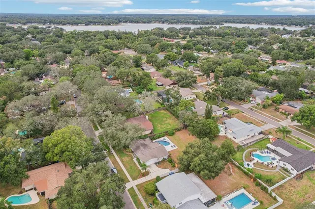 $549,000 | 1203 Beacon Hill Drive, Tampa, FL 33613