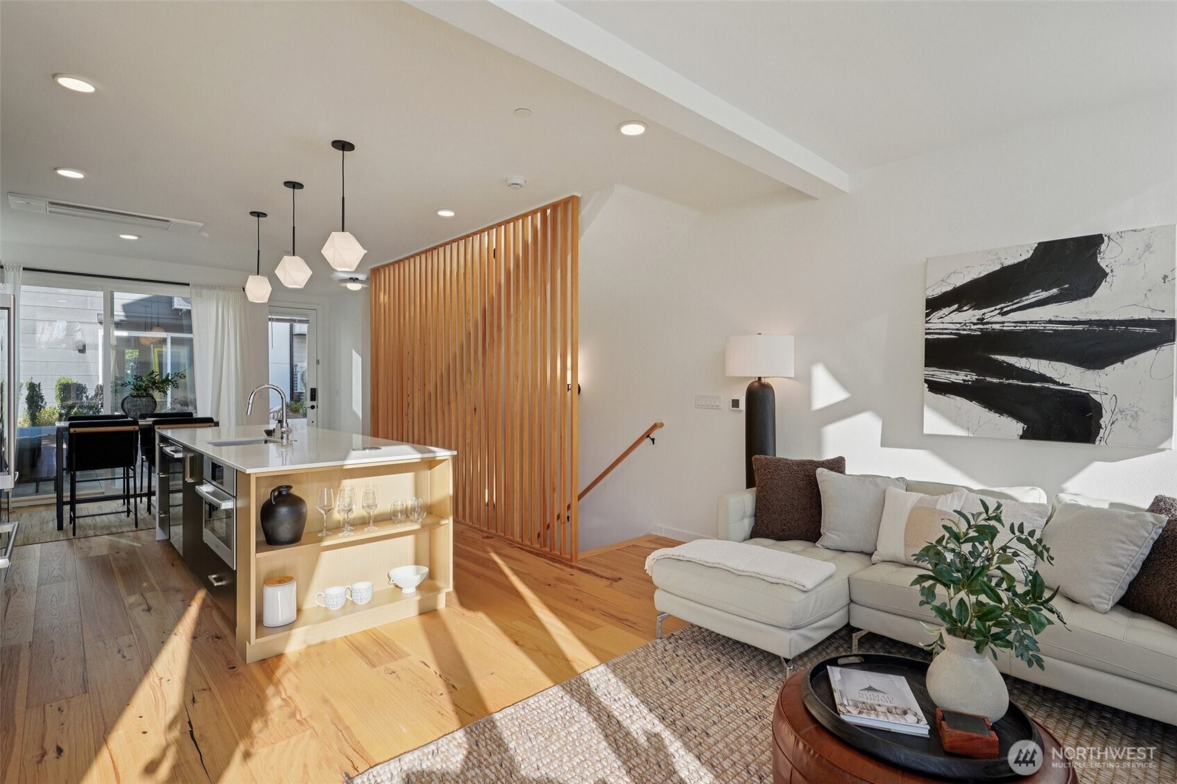 515 Howe Street, Unit A Seattle, WA 98109 - Photo 8 of 40 Gallery Image 8