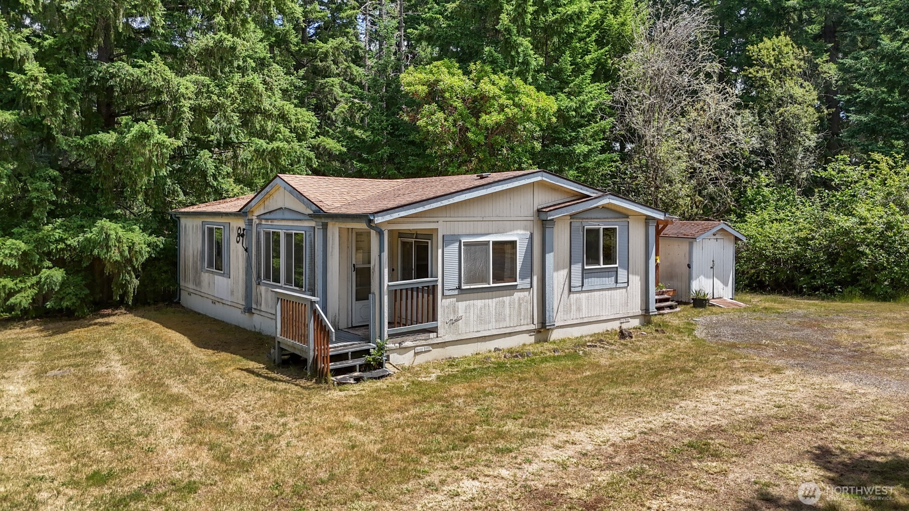7825 Mullen Road Southeast Lacey, WA 98513 - Photo 13 of 29