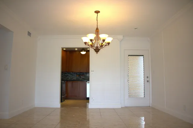 $1,800 | 300 Waterway Drive South, Unit 405, Lantana, FL 33462