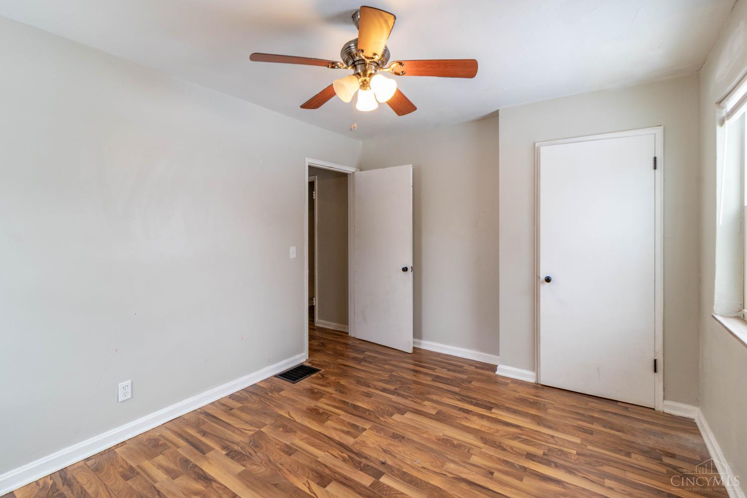6414 Red Bank Road Cincinnati, OH 45213 - Photo 16 of 20 Gallery Image 16