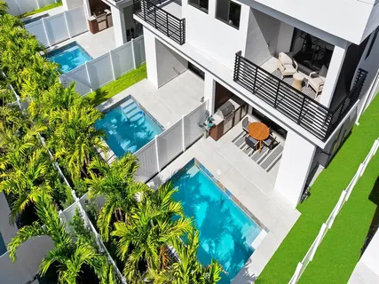 a view of an outdoor space with seating area