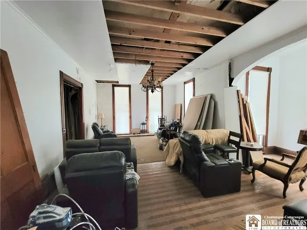 $59,900 | 52 Lakeview Avenue, Jamestown, NY 14701