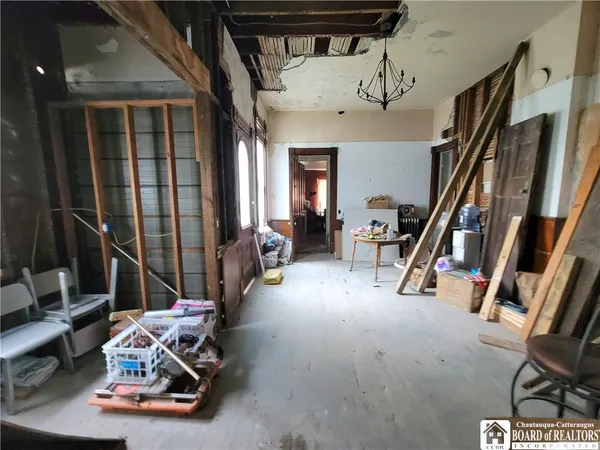 $59,900 | 52 Lakeview Avenue, Jamestown, NY 14701