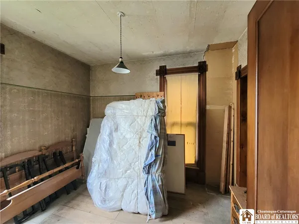 $59,900 | 52 Lakeview Avenue, Jamestown, NY 14701