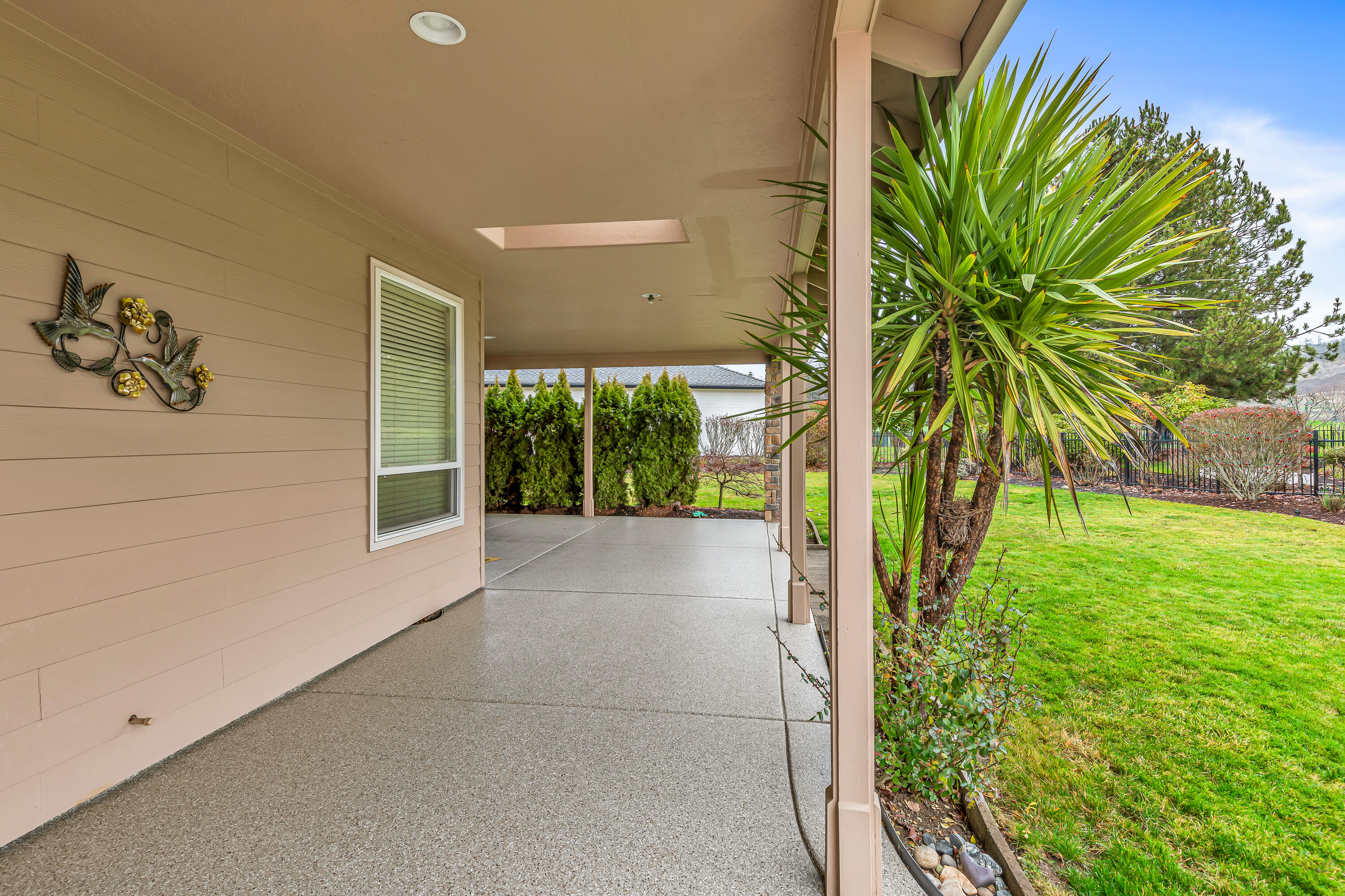 233 Keystone Way Eagle Point, OR 97524 - Photo 32 of 38 9R9A1130