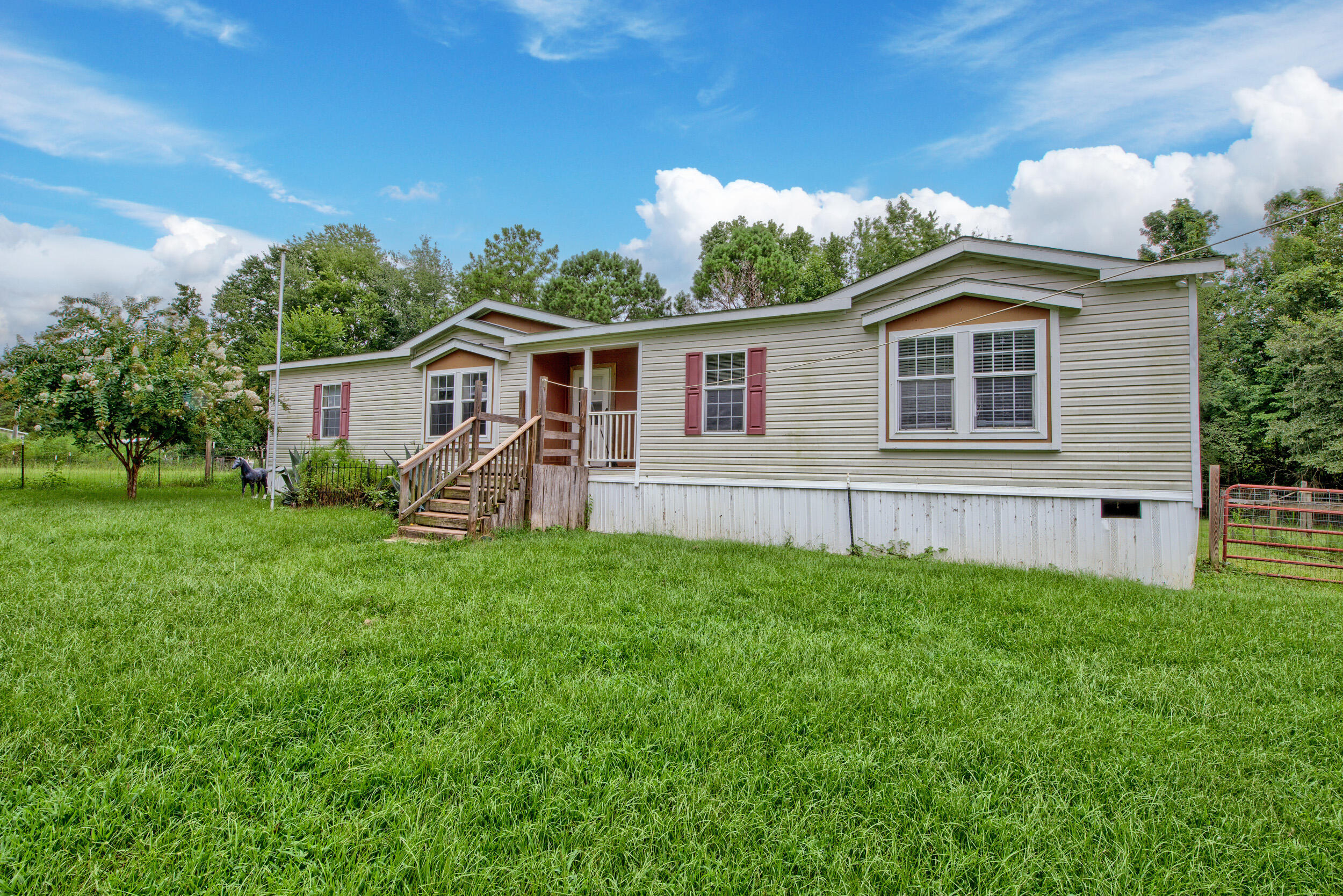 567 Vantage Lane Moncks Corner, SC 29461 - Photo 39 of 63 _DSC5117-HDR(5)
