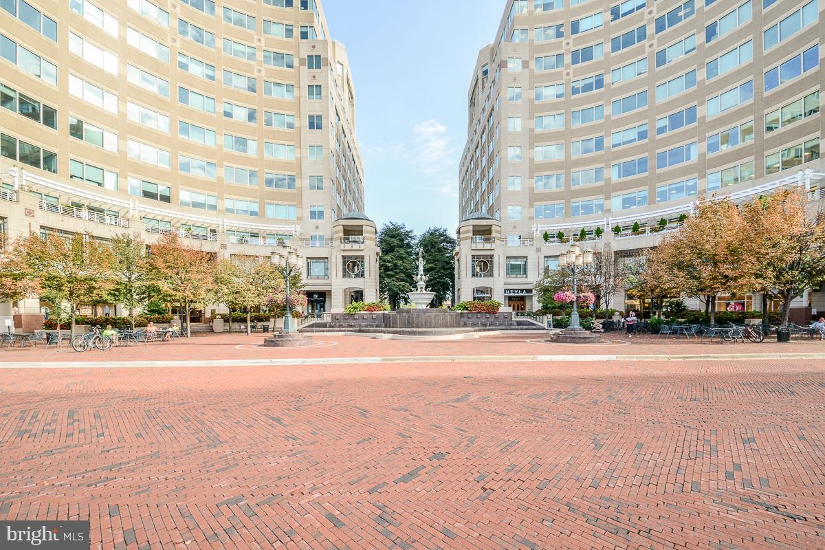 11655 Chesterfield Court, Unit E Reston, VA 20190 - Photo 25 of 58 Gallery Image 25