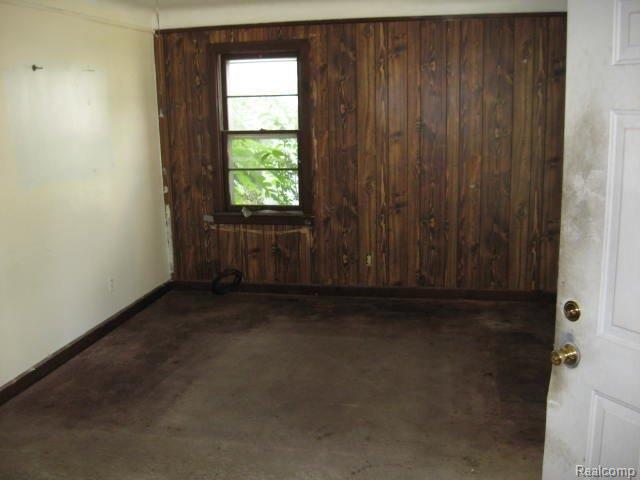 8281 Evergreen Road Detroit, MI 48228 - Photo 6 of 8 8281 Evergreen-mstr. bdrm
