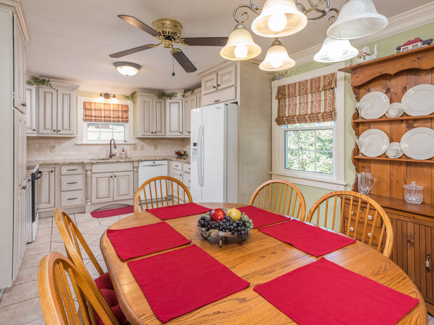 828 Smitherman Road Ringgold, GA 30736 - Photo 13 of 30 828_Smitherman_Rd_17