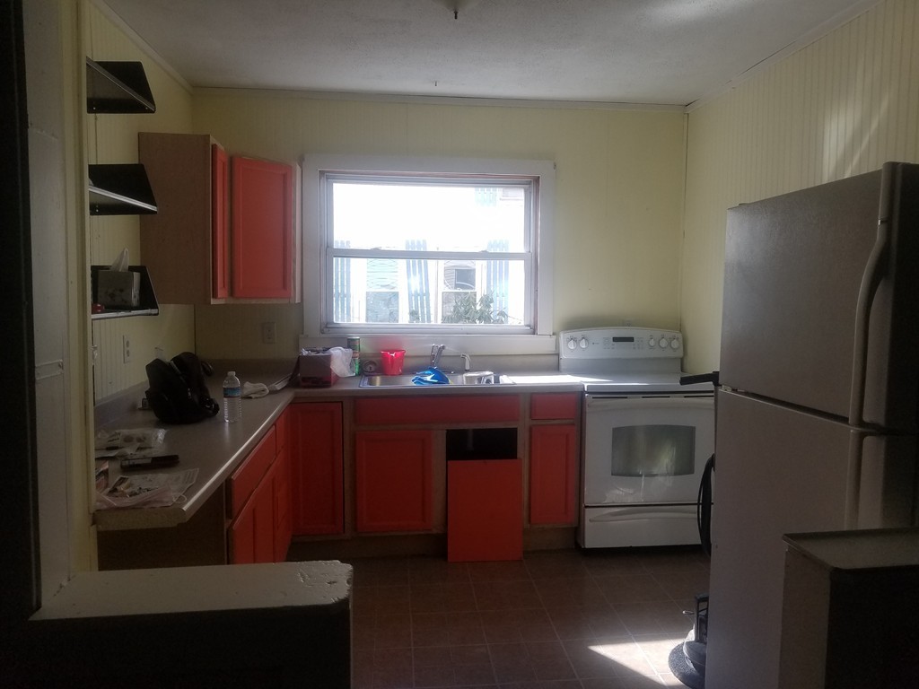 11-13 Webb Court Ware, MA 01082 - Photo 4 of 17