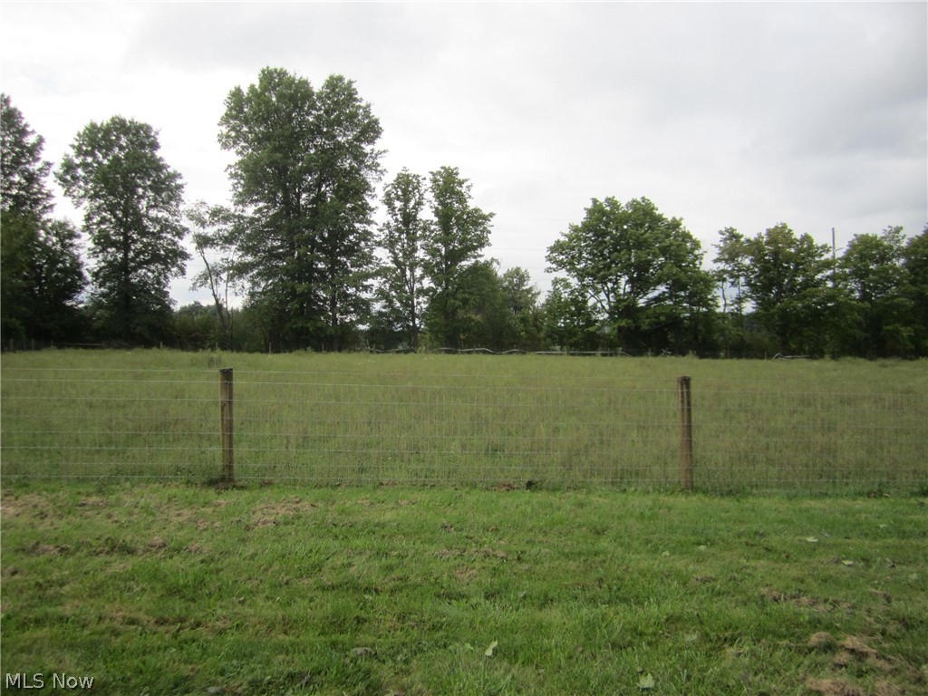 928 Eastern Road Doylestown, OH 44230 - Photo 27 of 48 Fenced Pasture