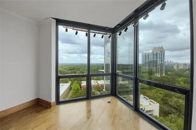 $290,000 | 2870 Pharr Ct S Northwest, Unit 2006, Atlanta, GA 30305