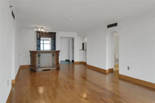 $290,000 | 2870 Pharr Ct S Northwest, Unit 2006, Atlanta, GA 30305