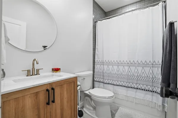 $2,600 | 2613 Lorraine Street, Houston, TX 77026