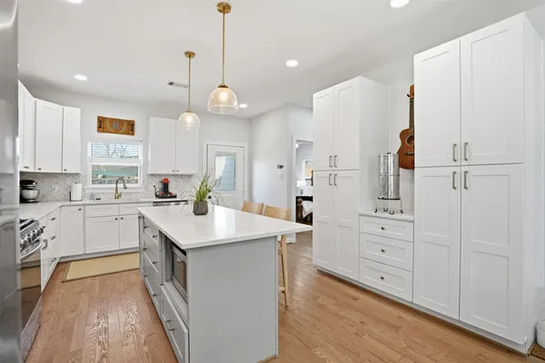 $2,500 | 2613 Lorraine Street, Houston, TX 77026