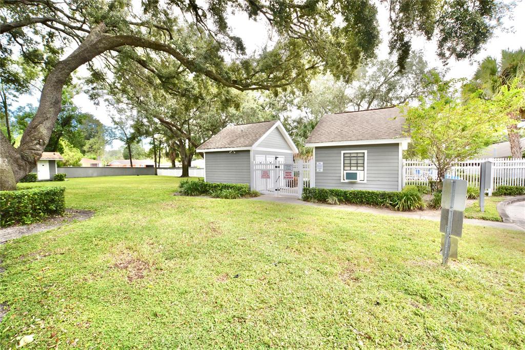 1762 Castle Rock Road Tampa, FL 33612 - Photo 37 of 52 Gallery Image 37