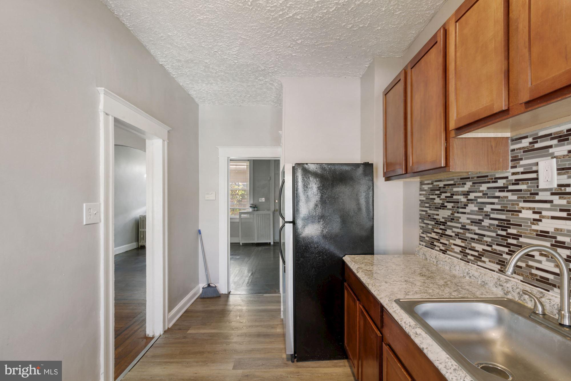 6 North Tremont Road Baltimore, MD 21229 - Photo 15 of 29 Gallery Image 15