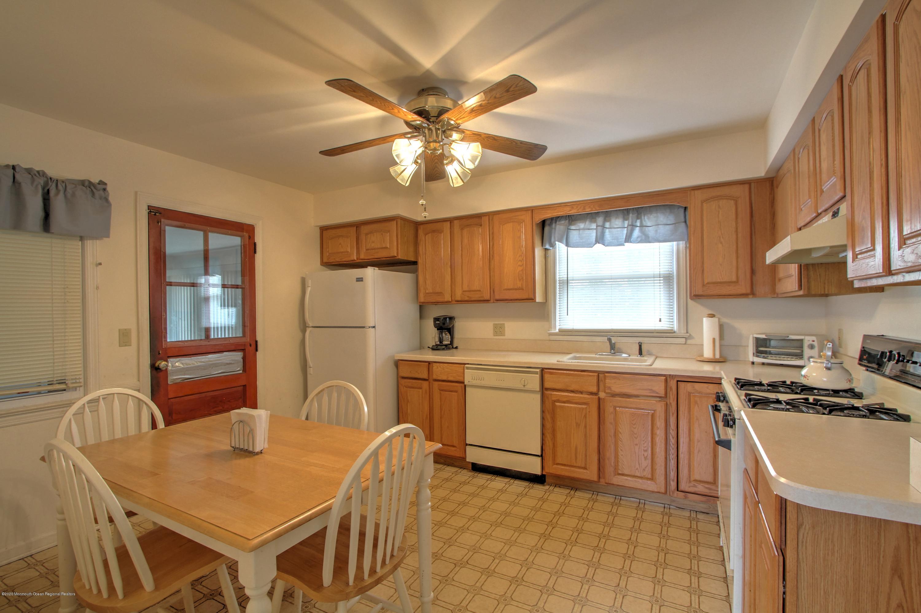 210 Avon Road Pine Beach, NJ 08741 - Photo 3 of 26 Kitchen